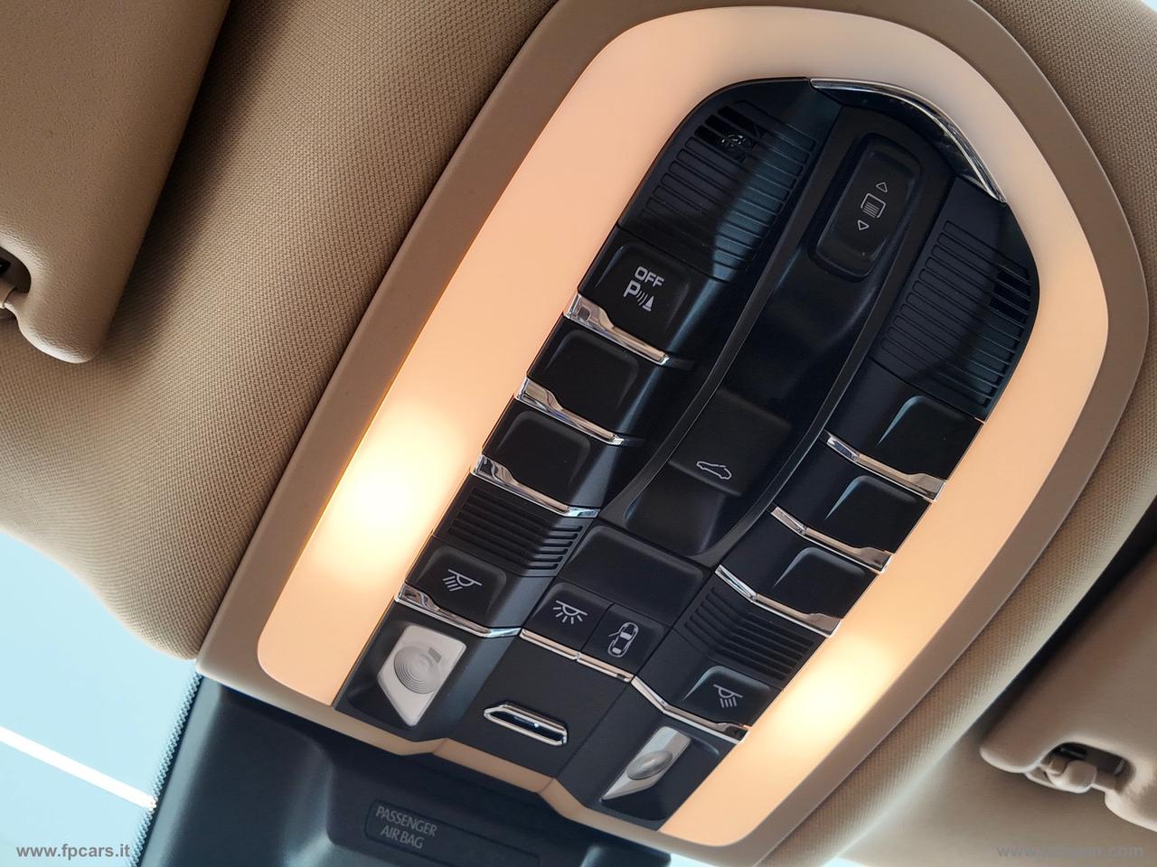 PORSCHE Macan 3.0 S Diesel