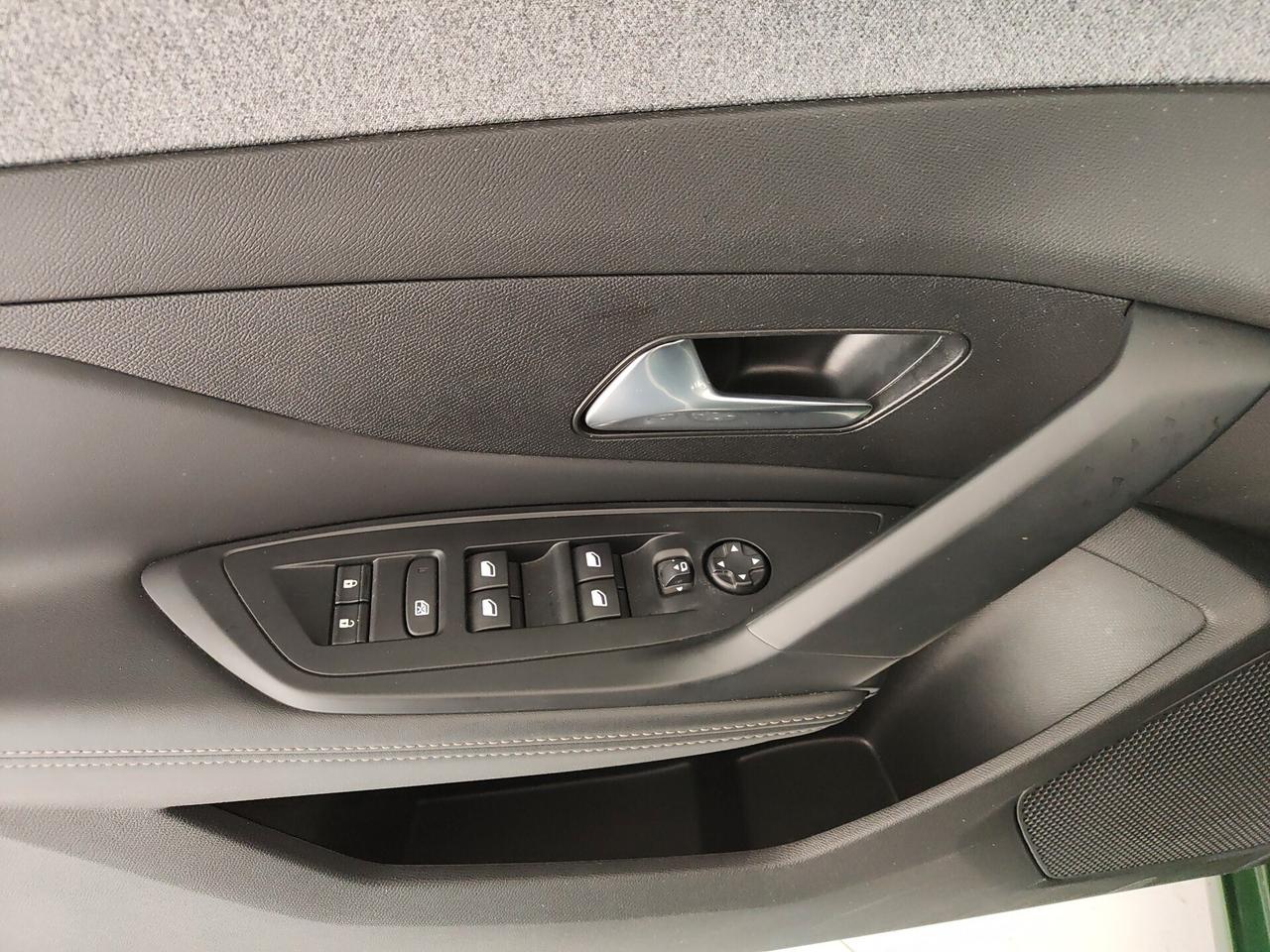 Peugeot 308 PureTech 130 S&S Allure