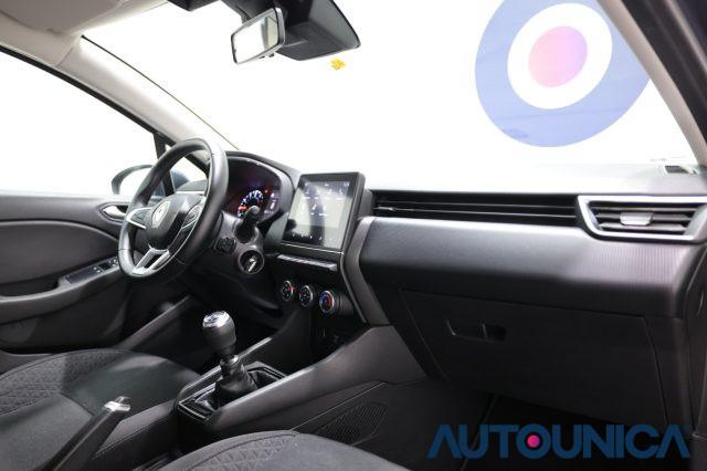 RENAULT Clio TCE 90 CV 5 PORTE BUSINESS FARI LED