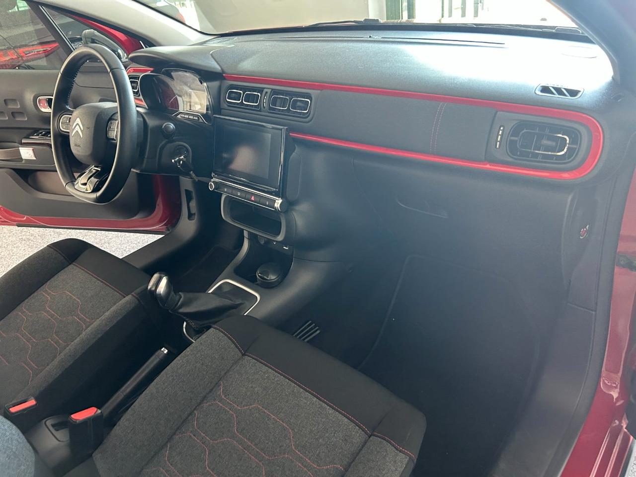 Citroen C3 1.2 puretech Shine 82cv