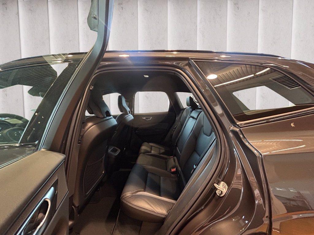 VOLVO XC60 2.0 b4 Plus Dark awd auto del 2025