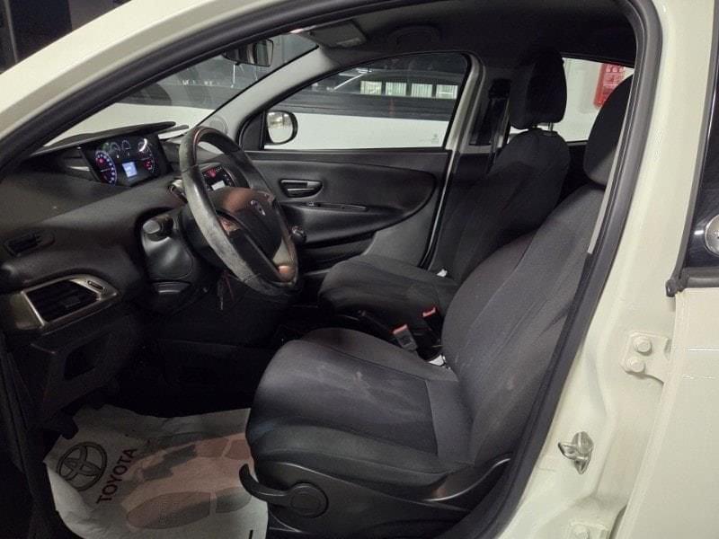 Lancia Ypsilon 3ª serie 1.2 69 CV 5 porte GPL Ecochic Gold