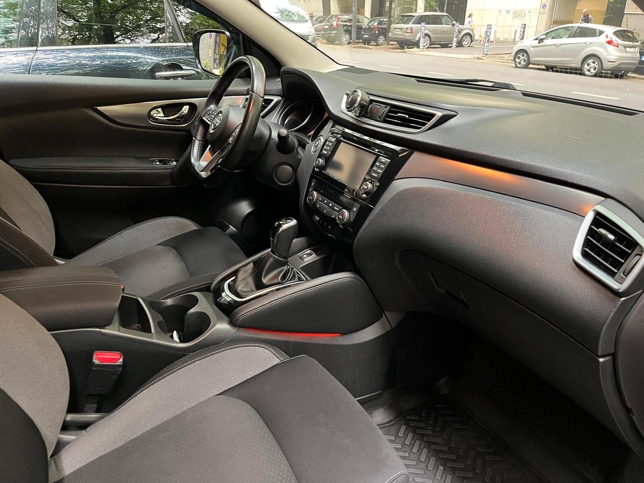 Nissan Qashqai 1.2 DIG-T N-Connecta