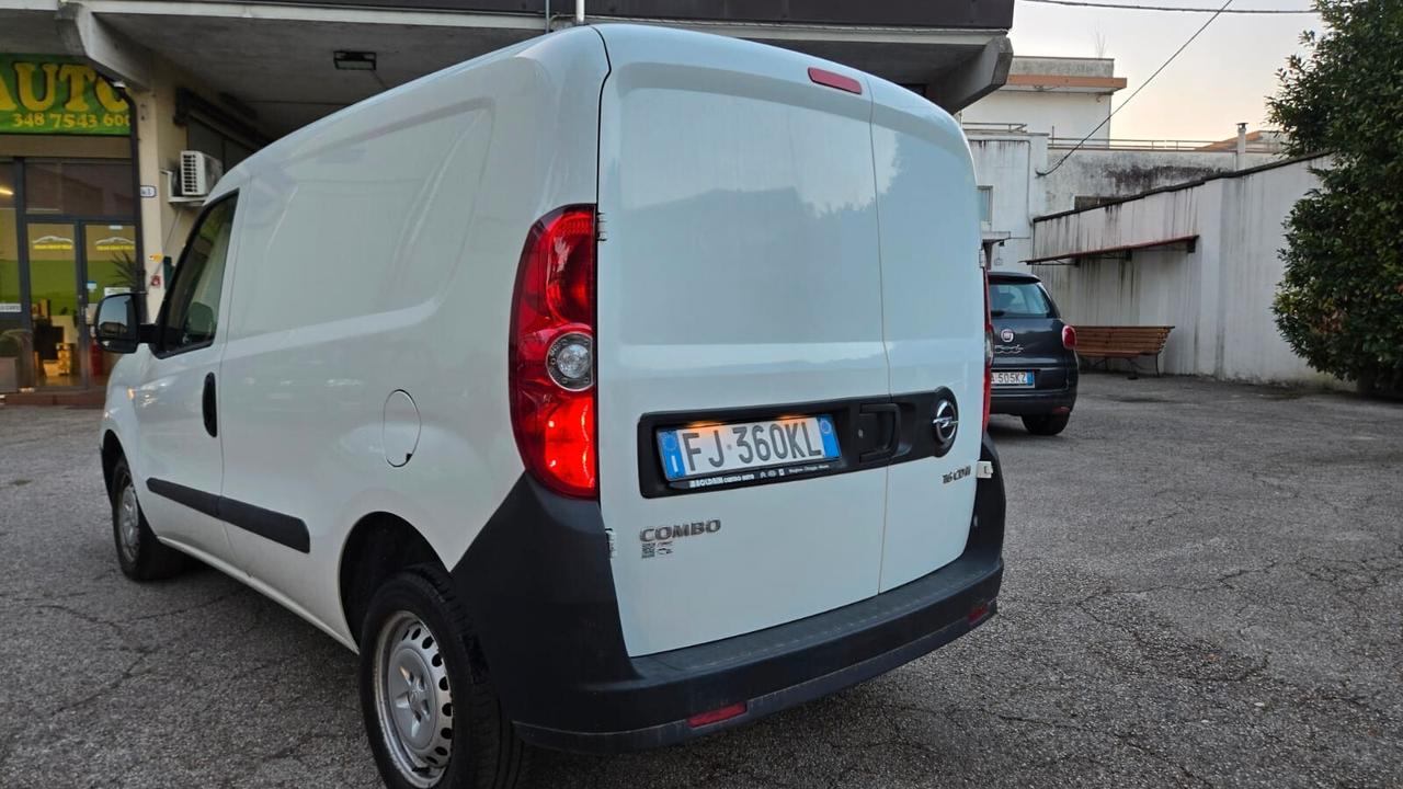 Opel Combo 1.6 CDTI 105CV Van (1000kg)Diesel E6