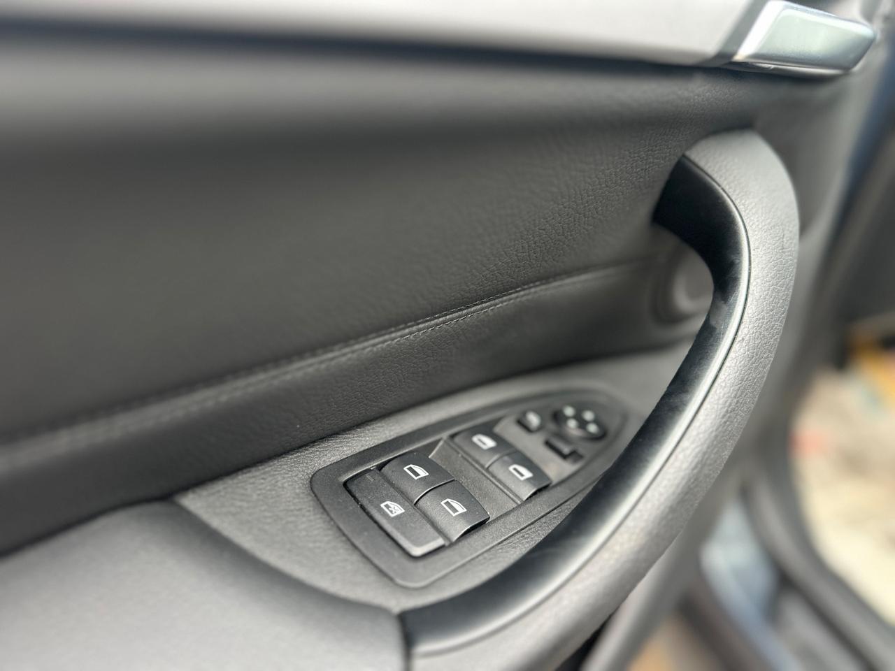 Bmw X1 sDrive18d Advantage-2017 LED/NAVI/PELLE