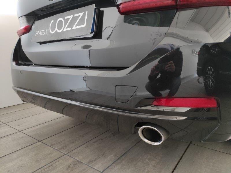 BMW Serie 3(G20/1-80/1) - 318d 48V Touring