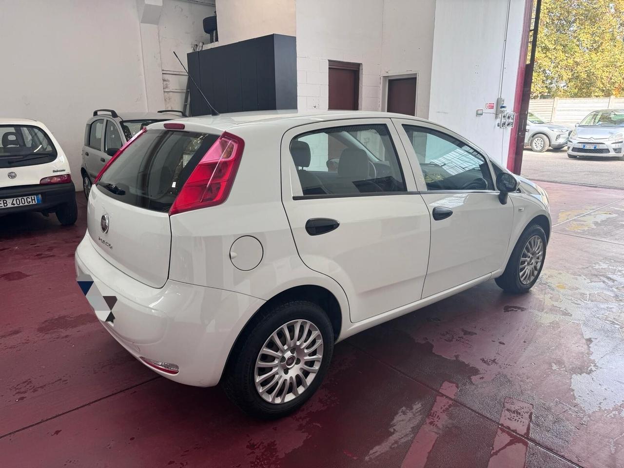 Fiat Punto 1.4 8V 5 porte Easypower Lounge GPL NEOPAT