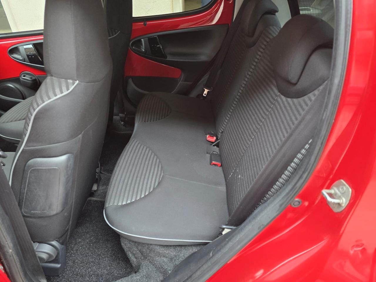 Peugeot 107 1.0 68 cv 5p. Active ETG5