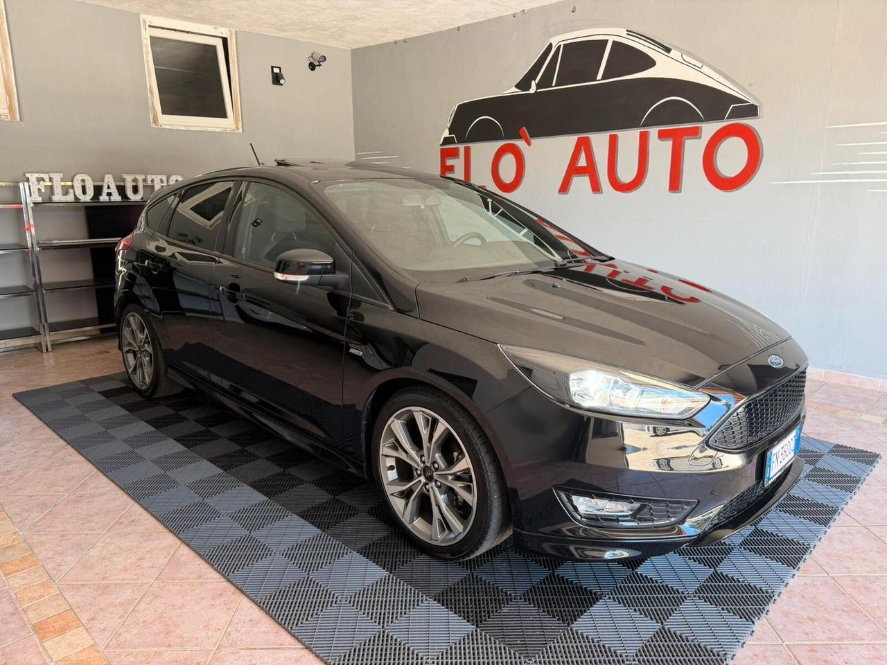 Ford Focus 1.5 TDCi (Diesel) 120cv ST-Line