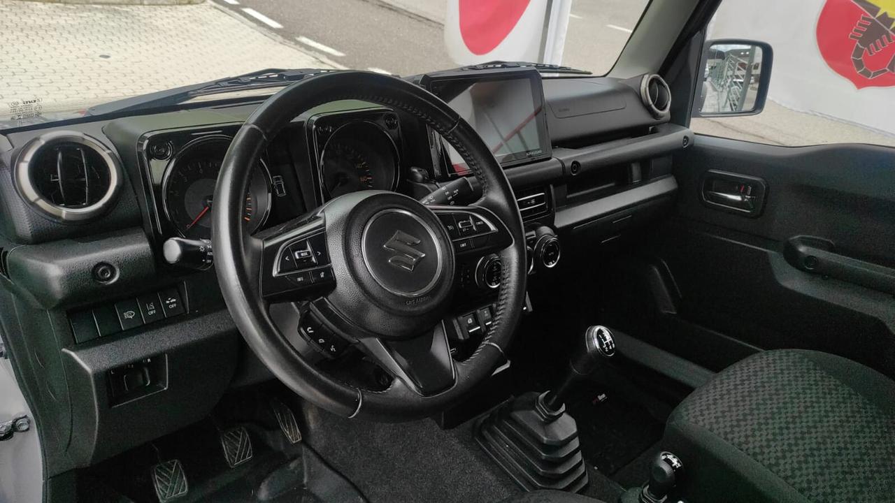 SUZUKI JIMNY TOP 1.5 BENZINA 4 POSTI GANCIO TRAINO