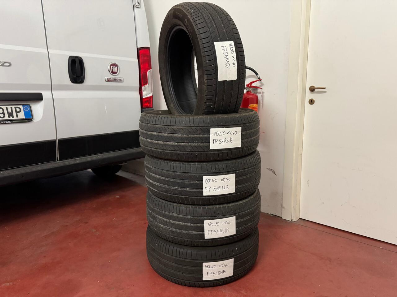 Volvo XC40 2.0 d4 Momentum AWD GEARTRONIC UNIPROP.