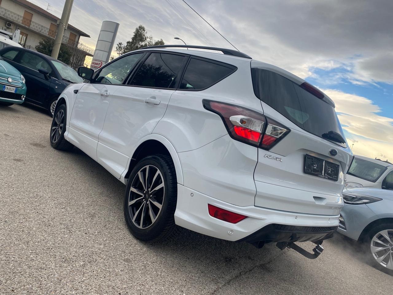 Ford Kuga 1.5 EcoBoost 150 CV S&S 2WD ST-Line