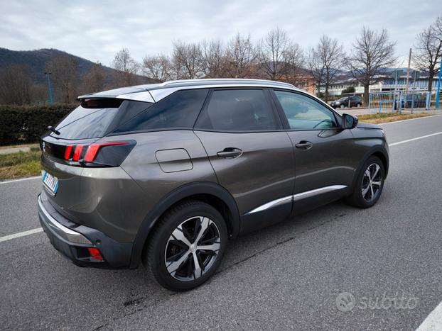 PEUGEOT 3008 1,6 BLUEHDI GT LINE - CAMBIO AUTOMATI