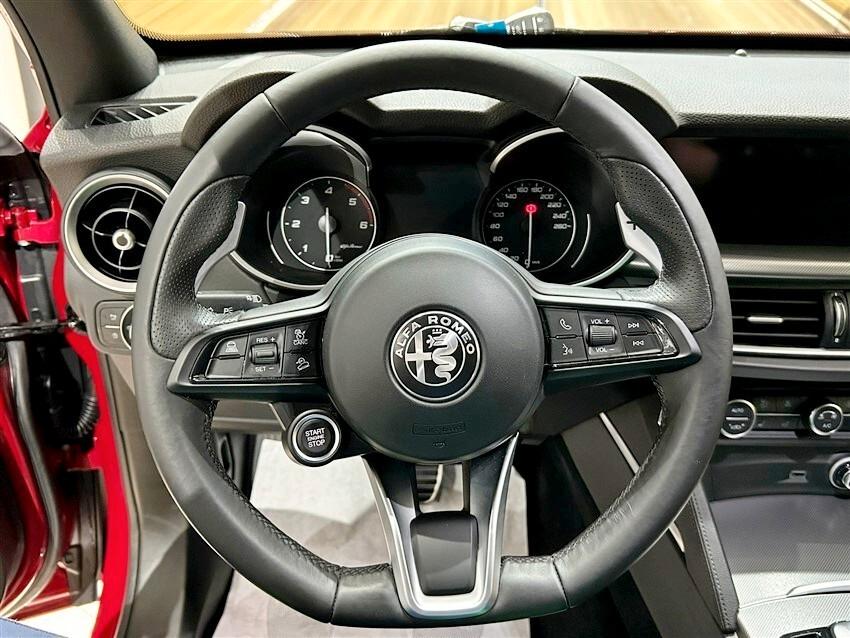 Alfa Romeo Stelvio 2.2 Turbodiesel 210 CV AT8 Q4 Veloce