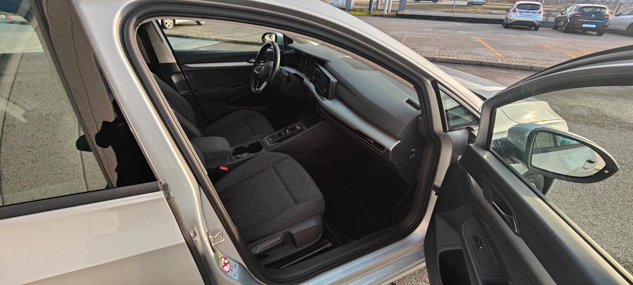 Volkswagen GOLF VIII Variant 2.0 TDI 115CV