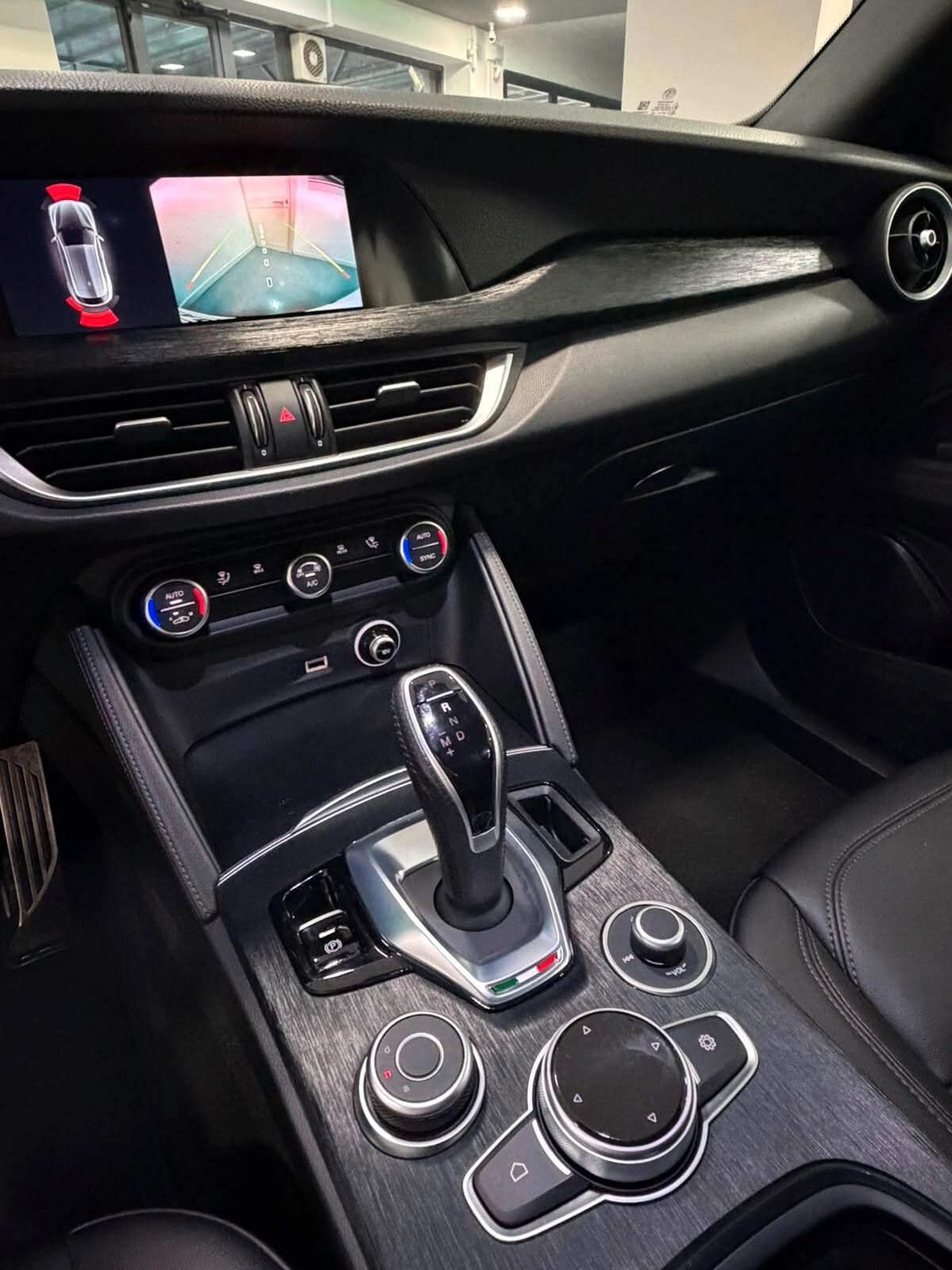 Alfa Romeo Stelvio 2.2 Turbodiesel 210 CV AT8 Q4 Sprint