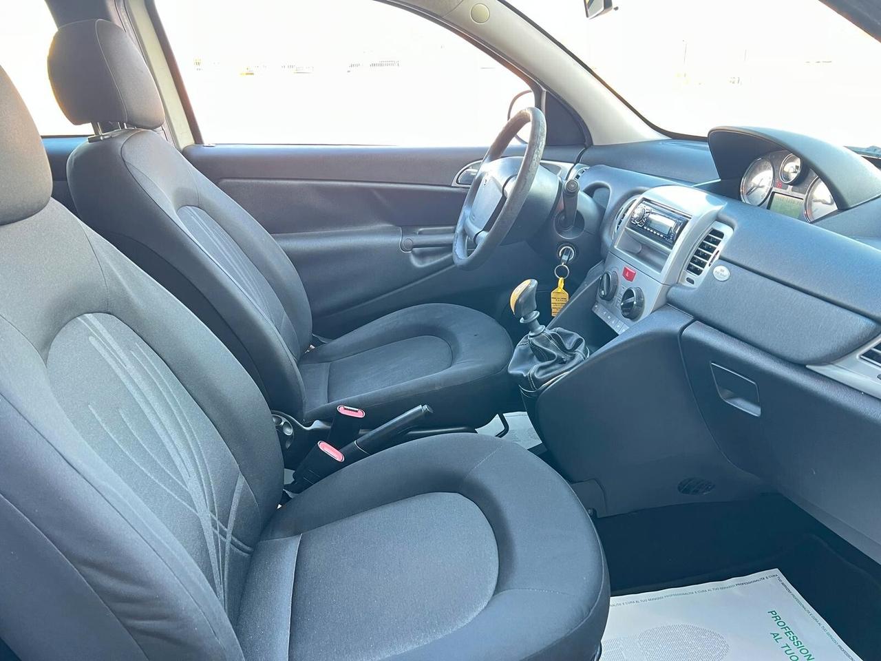 Lancia Ypsilon 1.2 69 CV