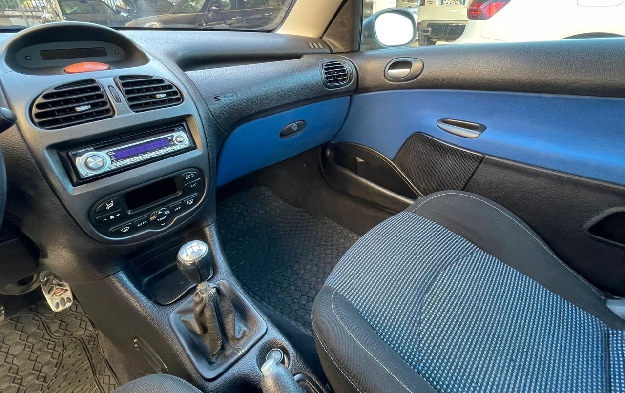 Peugeot 206 1.6 16V CC