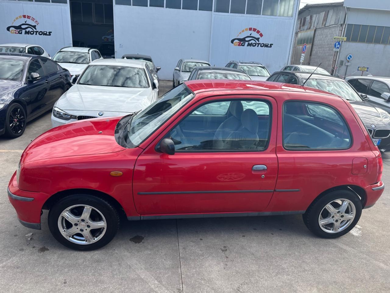 Nissan Micra 1.0i 16V cat 3 porte Glamour