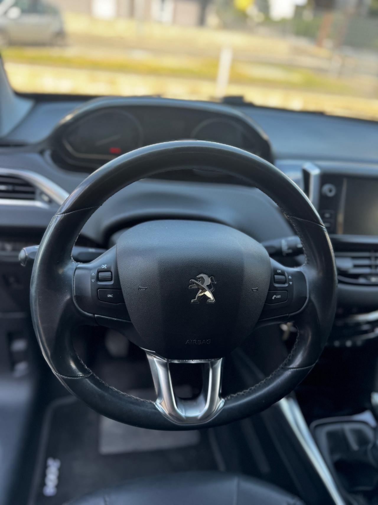 Peugeot 2008 1.6 e-HDi 92 CV Stop&Start Allure