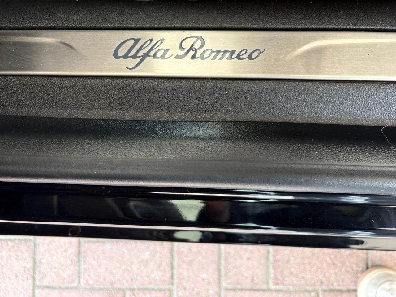 Alfa Romeo Junior 1.2 MHEV Intensa #50491