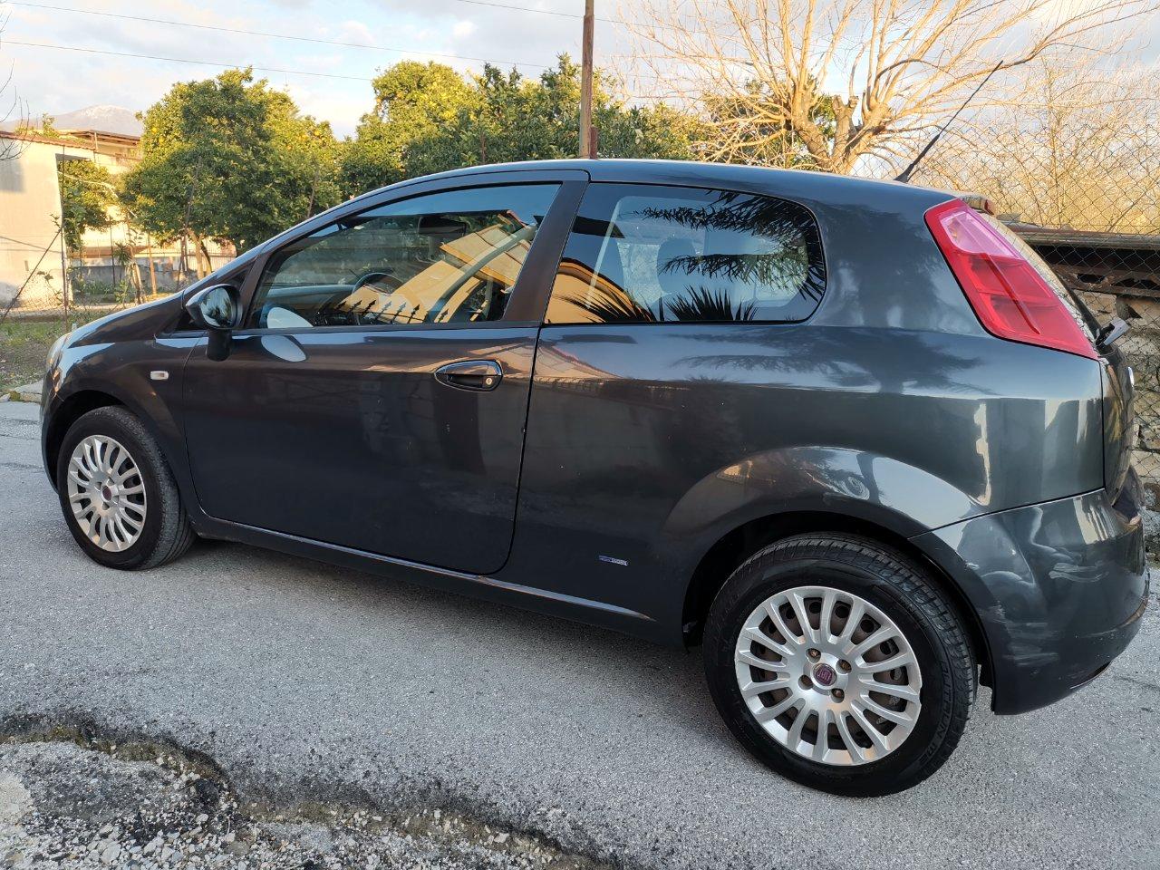 Fiat Grande Punto 3 Porte Grande Punto 1.3 mjt Dynamic 90cv LEGGI