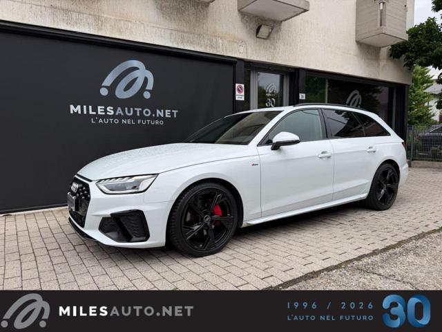 AUDI A4 quattro Matrix S tronic S line black edition Pano