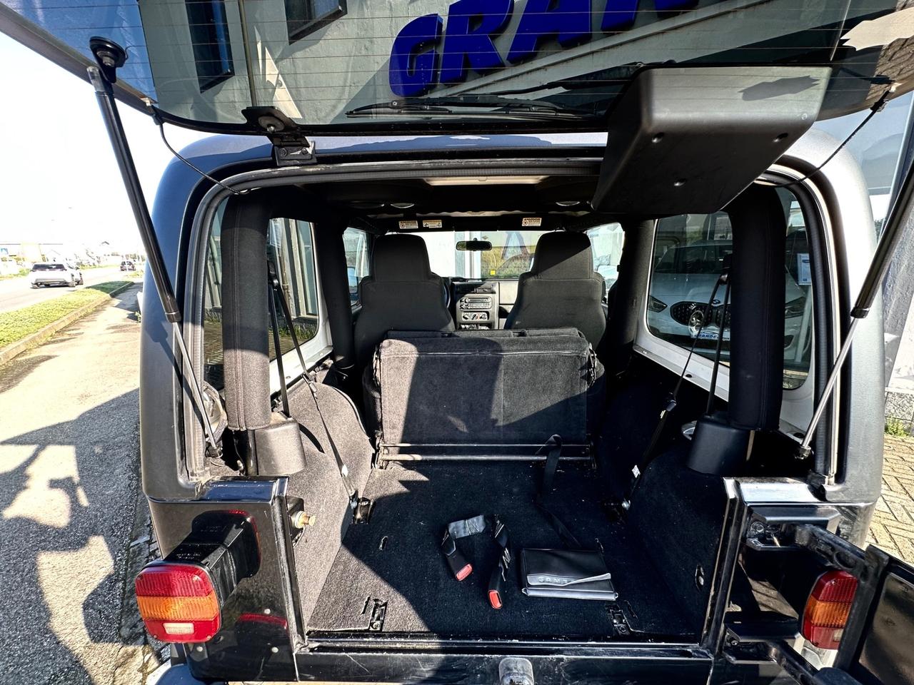 Jeep Wrangler 2.4 cat Sport Hard Top