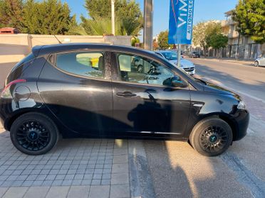 Lancia Ypsilon 1.2 69 CV 5 porte GPL Ecochic