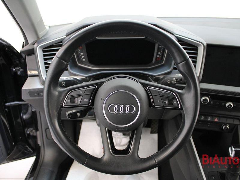 Audi A1 citycarver 30 TFSI S tronic Admired