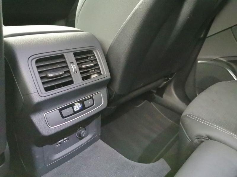 Audi Q5 40 2.0 tdi mhev 12V S line quattro s-tronic