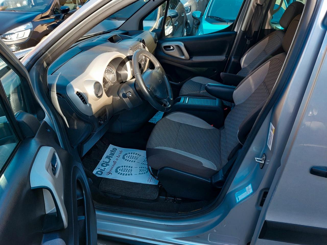 Peugeot Partner Tepee 1.6 HDi 92CV Outdoor "Full Optional "