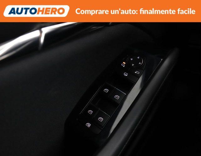 MAZDA 3 2.0L Skyactiv-X M-Hybrid Executive