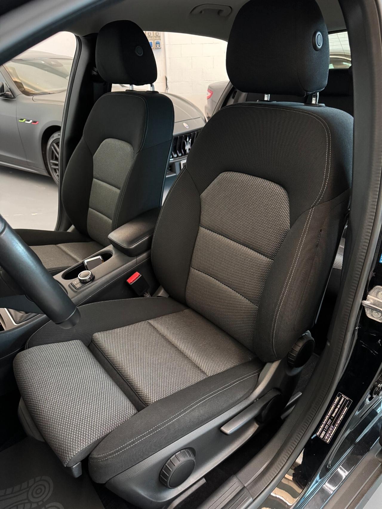 Mercedes-Benz GLA 180 sport 1.6cc 122cv Navi Clima OK Neopatentati