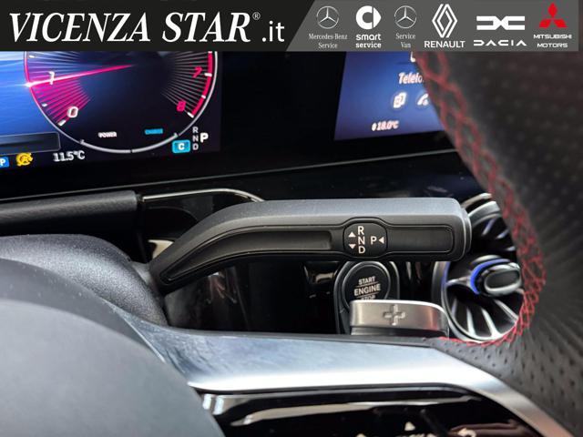 MERCEDES-BENZ GLA 200 d AMG PREMIUM