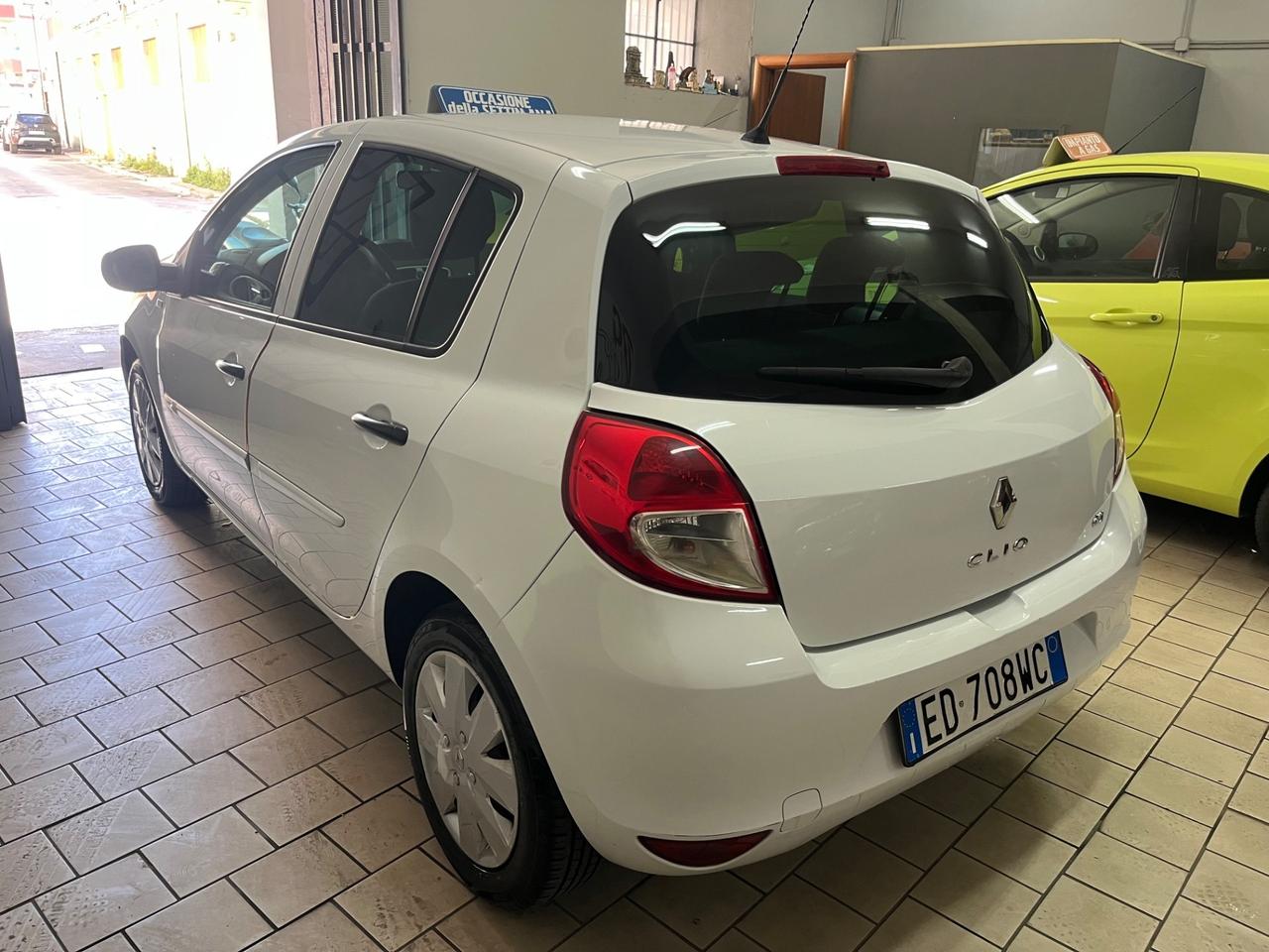 Renault Clio 1.5 dCi 75CV 5 porte Yahoo! 2011