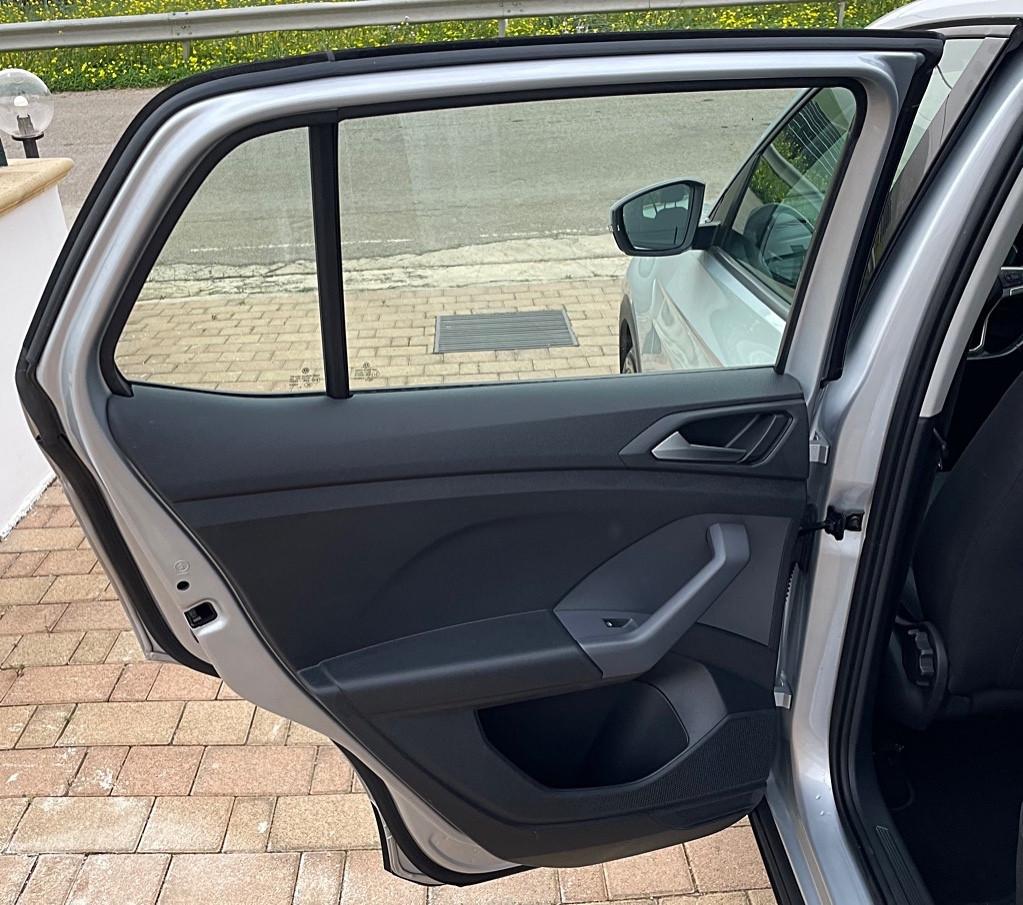 Volkswagen T-Cross 1.6 TDI DSG SCR Style BMT
