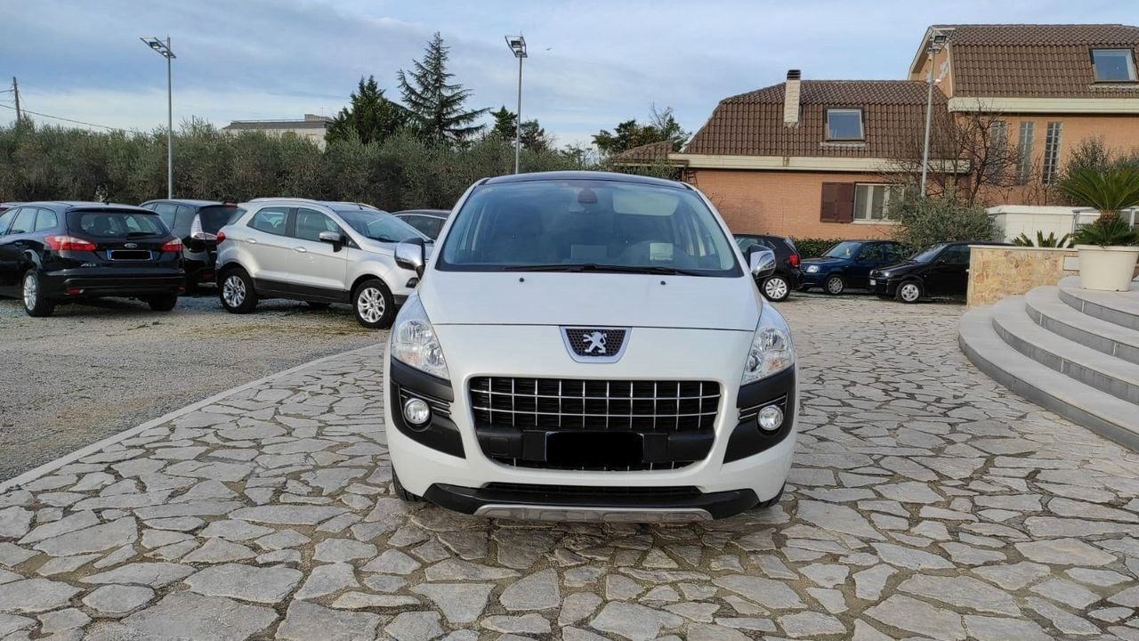 Peugeot 3008 2.0 HDi 150CV Outdoor