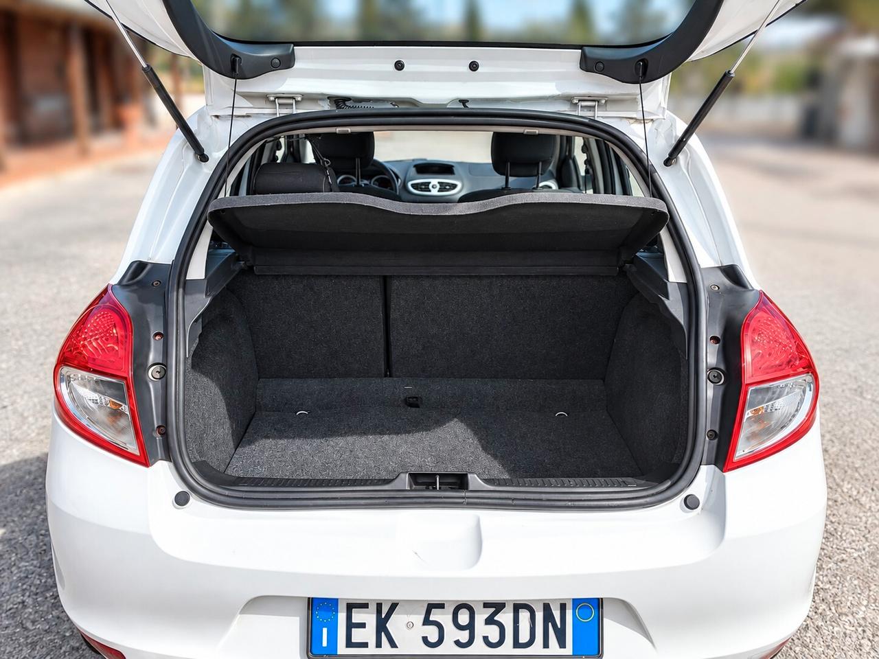 Renault Clio 1.2 16V 5 porte GPL Dynamique