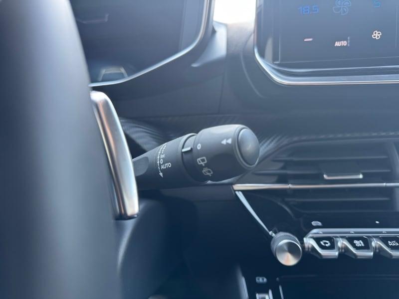 PEUGEOT 208 HYBRID 110 E-DCS6 GT