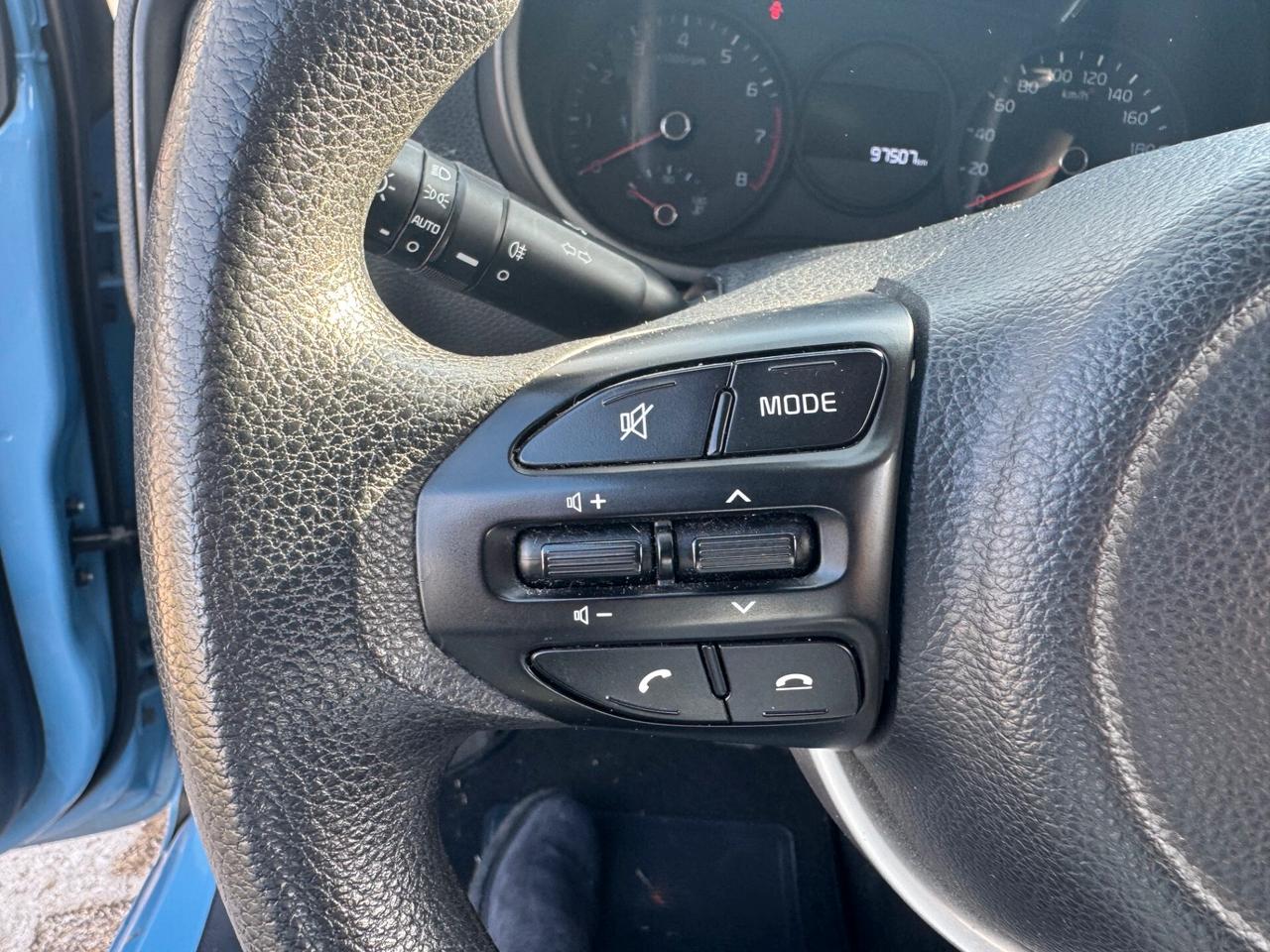 Kia Picanto 1.0cc 12V 67cv 5 porte Urban