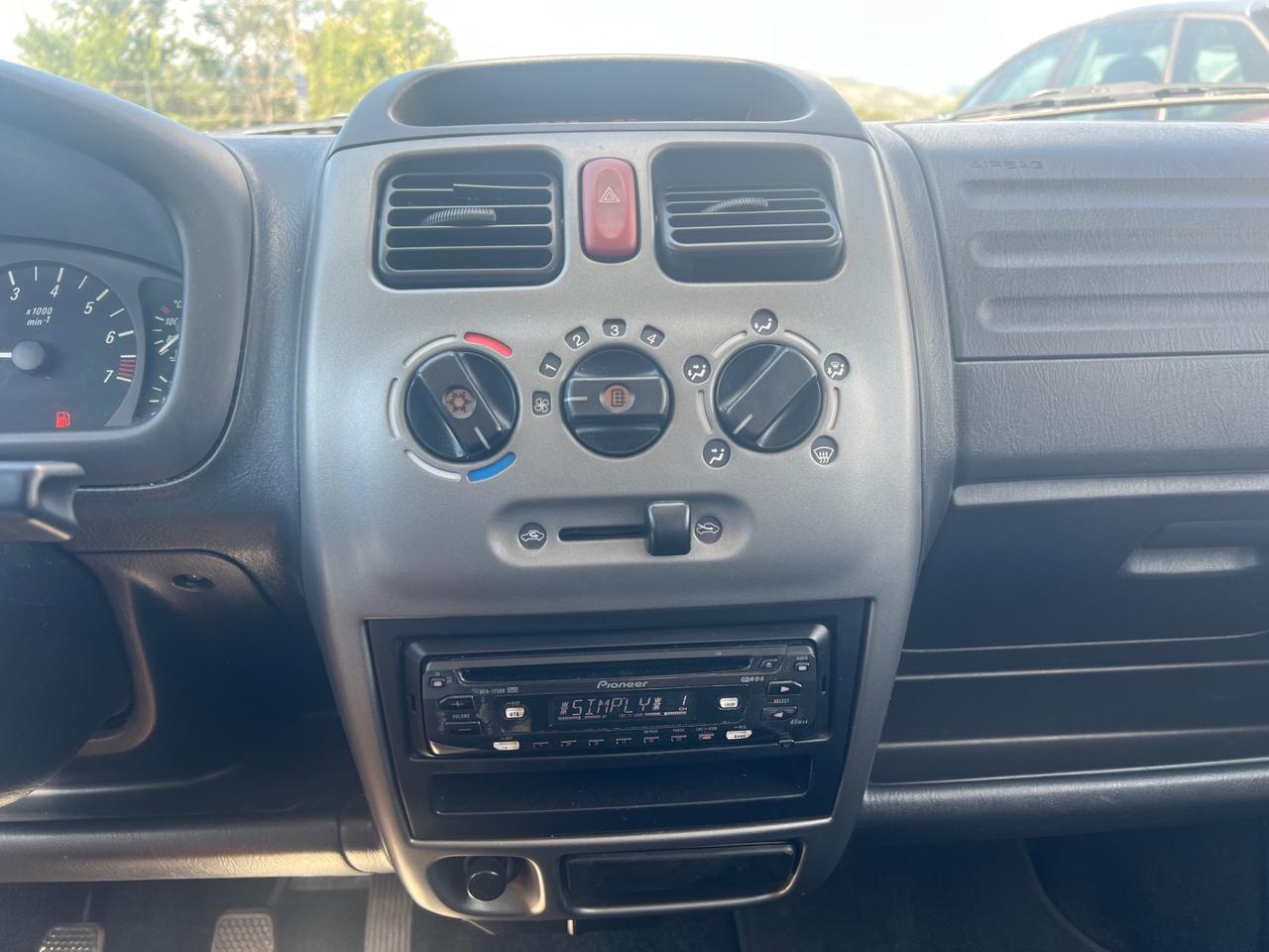 Opel Agila 1.2 16V Club