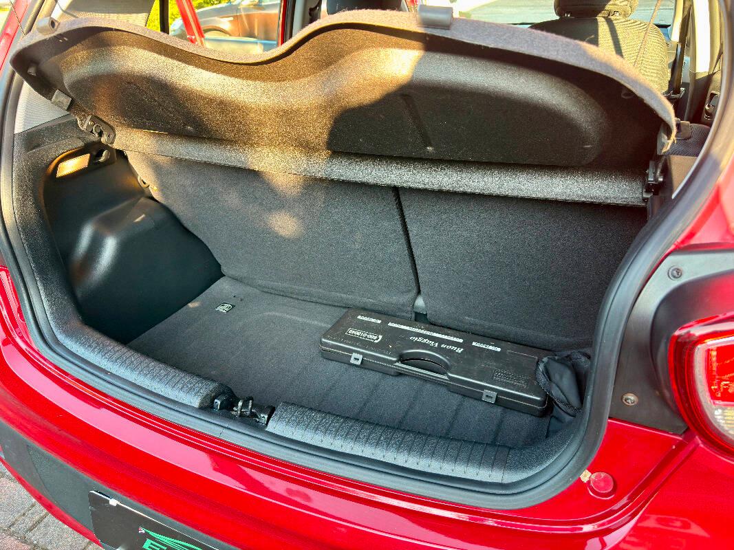 Hyundai i10 1.0 Login