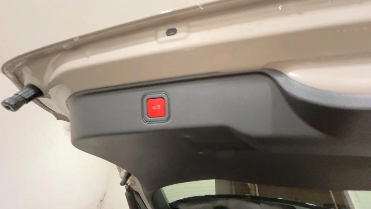 Fiat 600 Hybrid 136 CV DCT MHEV La Prima