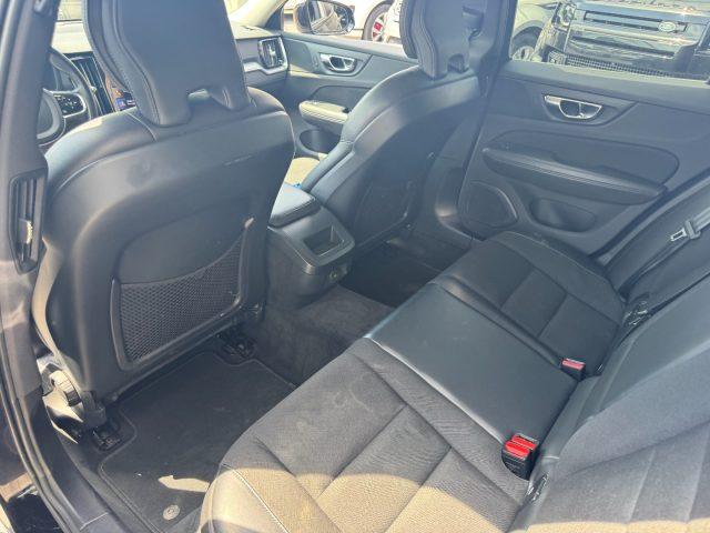 VOLVO V60 Cross Country B5 AWD Geartronic Business Pro MY 21