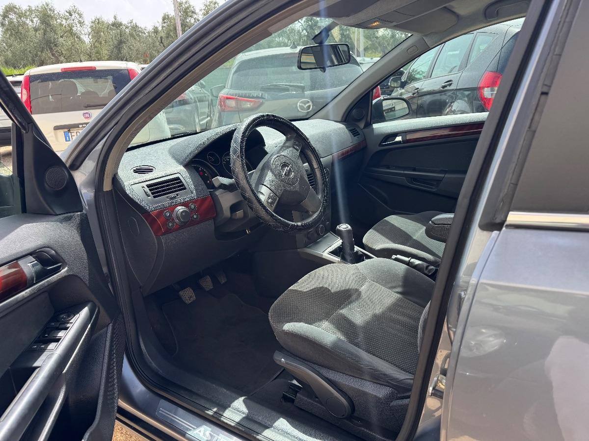 OPEL ASTRA 1.7 CDTI 101 CV 5p. Cosmo