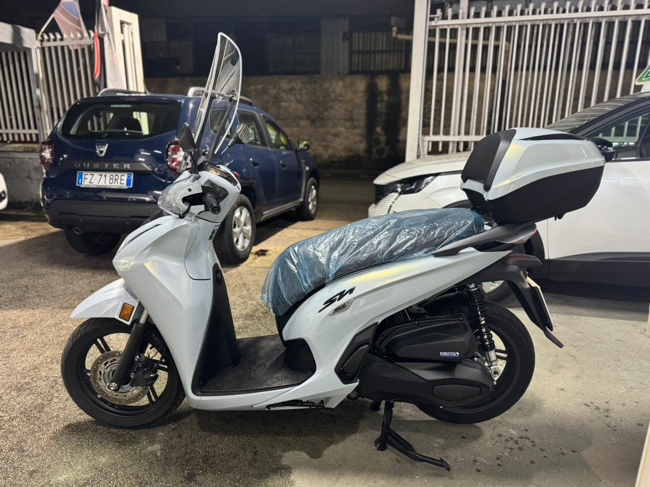 HONDA SH 350i 2025 *FINANZIAMENTO SENZA BUSTA PAGA*
