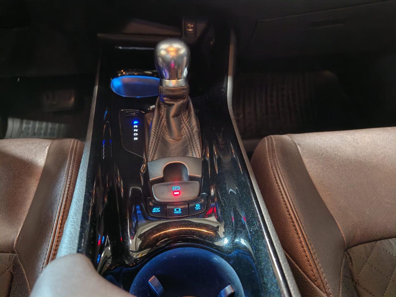 Toyota C-HR 1.8 Ibrida 122cv E6