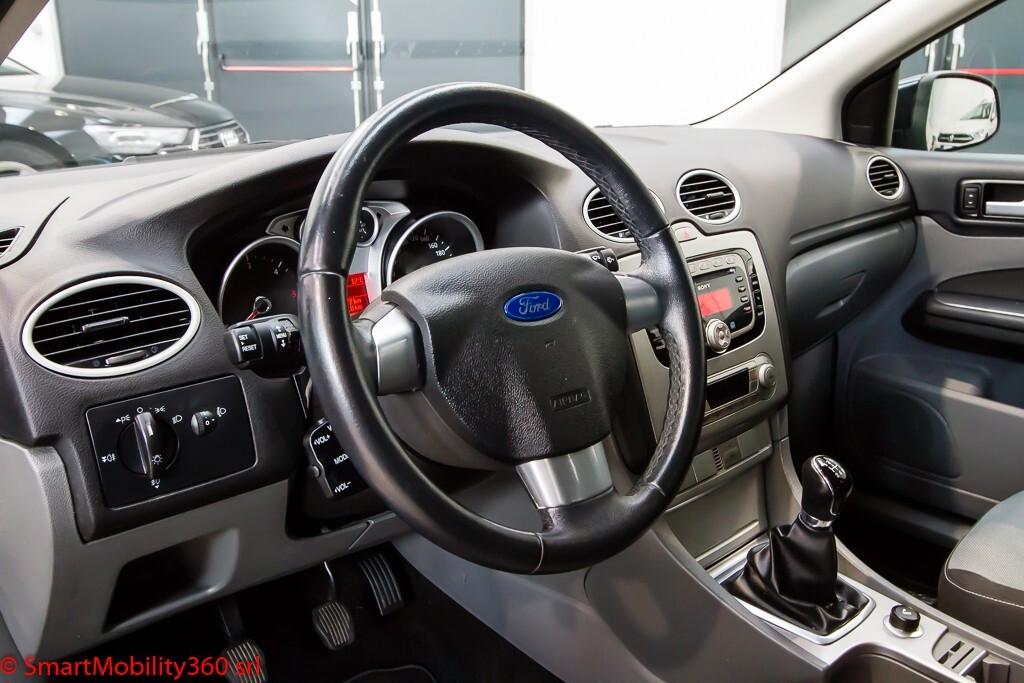 Ford Focus 1.6 TDCi (110CV) 5p. Tit. DPF