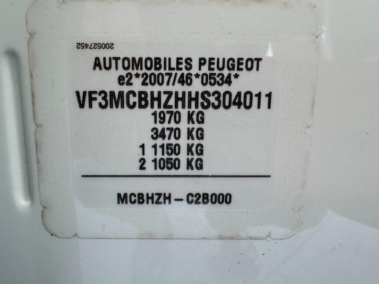 Peugeot 3008 1.6 hdi Allure 120cv Carplay Cockpit Uniprop